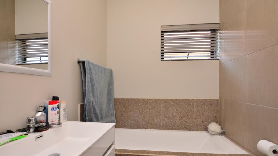 3 Bedroom Property for Sale in Grimbeeck Park North West
